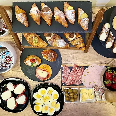 Valguarnera Bed & Breakfast *
